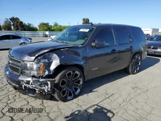 2007 Chevrolet Tahoe LT z VIN 1GNFC13J67J109537, wystawiony jako Copart lot #57264505 z przebiegiem 110 561 mil mil oraz Szkoda całkowita • Salvage title. Historia ofert i sprzedaży dostępna na DreamBid. Obrazek 1.