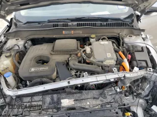 2020 Ford Fusion SE with VIN 3FA6P0LU5LR104854, listed as a Copart auction lot 57172725 with 47,470 mi miles and Salvage title. Bid and sale history available at DreamBid. Image 11.