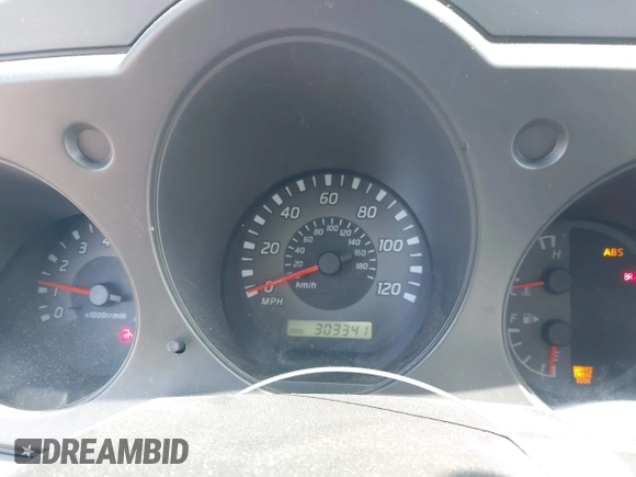 2002 Nissan Xterra XE with VIN 5N1ED28T12C535503, listed as a IAAI auction lot 42493349 with 303,341 mi miles and . Bid and sale history available at DreamBid. Image 7.