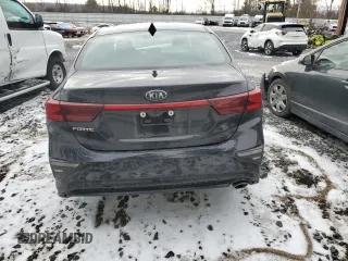 2021 Kia Forte LXS with VIN 3KPF24AD7ME375863, listed as a Copart auction lot 83383364 with 13,495 mi miles and Non repairable. Bid and sale history available at DreamBid. Image 6.