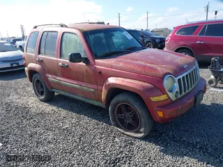 2005 Jeep Liberty Limited with VIN 1J4GL58K25W672679, listed as a IAAI auction lot 41702431 with 215,350 mi miles. Bid and sale history available at carsss.com. Image 1.