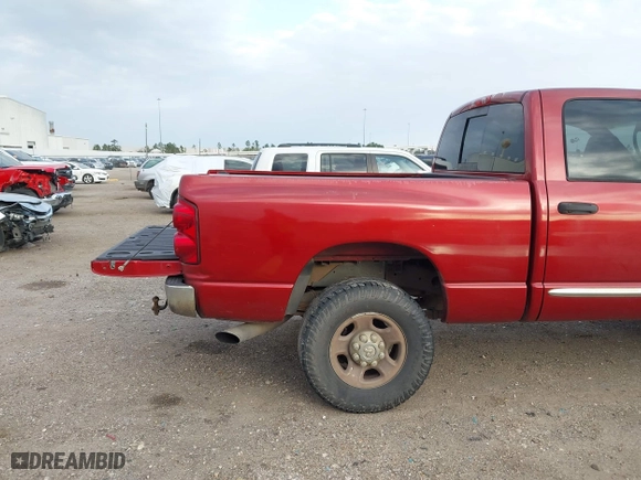 2007 Dodge Ram 2500 SLT with VIN 1D7KS28C57J501540, listed as a IAAI auction lot 41558961 with 249,238 mi miles. Bid and sale history available at carsss.com. Image 17.