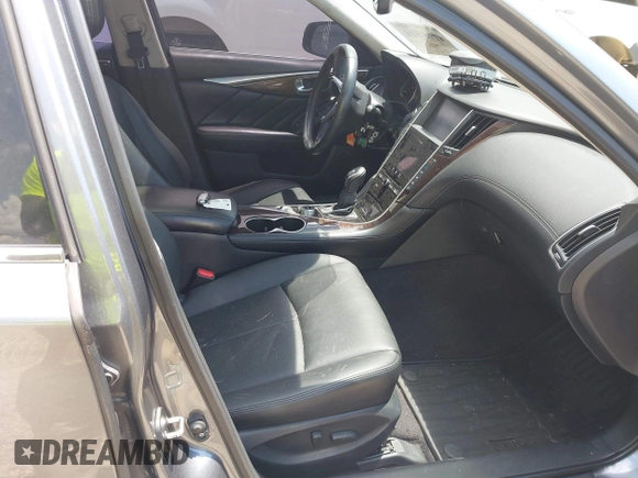 2019 Infiniti Q50 Luxe z VIN JN1EV7APXKM519048, wystawiony jako IAAI lot #42767526 z przebiegiem 99 705 mil mil oraz . Historia ofert i sprzedaży dostępna na DreamBid. Obrazek 5.