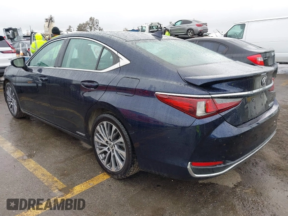 2021 Lexus ES with VIN 58ADA1C12MU012436, listed as a IAAI auction lot 41782514 with 37,689 mi miles. Bid and sale history available at carsss.com. Image 3.