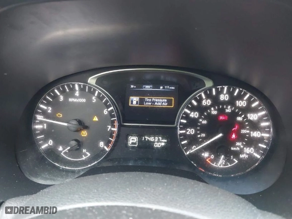 2015 Nissan Pathfinder S with VIN 5N1AR2MN6FC601671, listed as a IAAI auction lot 41440725 with 174637 miles. Bid and sale history available at carsss.com. Image 7.