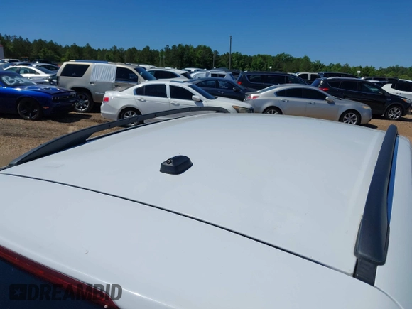 2014 Ford Escape SE with VIN 1FMCU0GX3EUB17202, listed as a IAAI auction lot 41995355 with 170,894 mi miles. Bid and sale history available at carsss.com. Image 13.