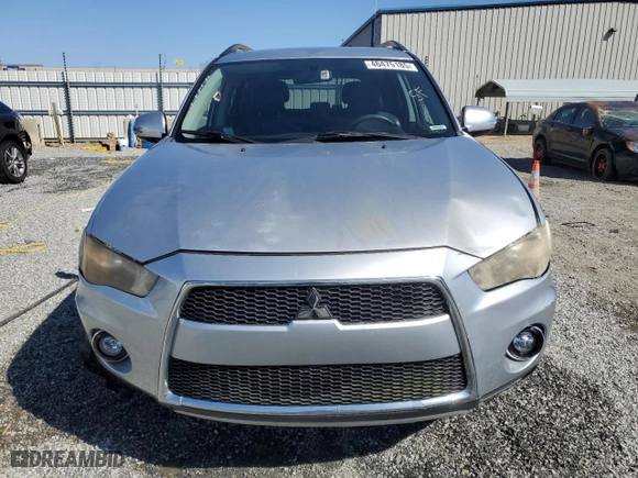 2010 Mitsubishi Outlander SE with VIN JA4AS3AW3AZ014906, listed as a Copart auction lot 46475185 with 127,310 mi miles and Salvage Title. Bid and sale history available at carsss.com. Image 5.