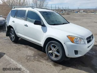2011 Toyota RAV4 with VIN 2T3KF4DV3BW098315, listed as a IAAI auction lot 41366068 with NaN miles. Bid and sale history available at carsss.com. Image 1.