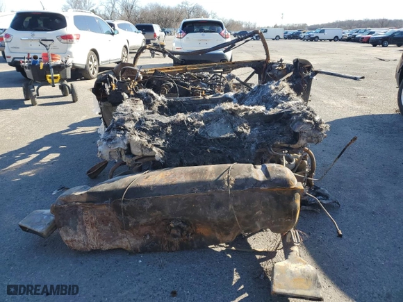 1989 Chevrolet Corvette with VIN 1G1YY3181K5101032, listed as a Copart auction lot 47781835 with 0 mi miles and Salvage Title. Bid and sale history available at carsss.com. Image 6.
