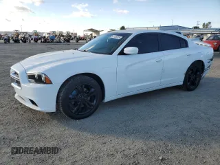 2014 Dodge Charger SXT Plus with VIN 2C3CDXJG4EH341365, listed as a Copart auction lot 41708555 with 21,581 mi miles and Salvage Title. Bid and sale history available at carsss.com. Image 1.