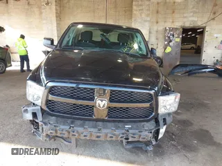 2018 Ram 1500 Express with VIN 1C6RR7FGXJS302502, listed as a IAAI auction lot 40942179 with 91,557 mi miles. Bid and sale history available at carsss.com. Image 13.