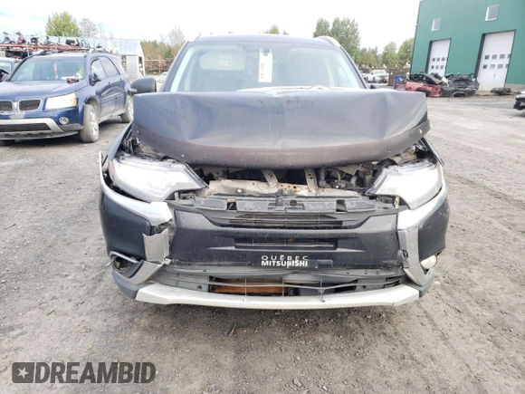 2016 Mitsubishi Outlander ES с VIN JA4AZ2A37GZ600514, выставлен на аукционе Copart как лот 70331994 с пробегом 228 844 миль миль и Списание • Salvage title. История ставок и продаж доступна на DreamBid. Изображение 5.