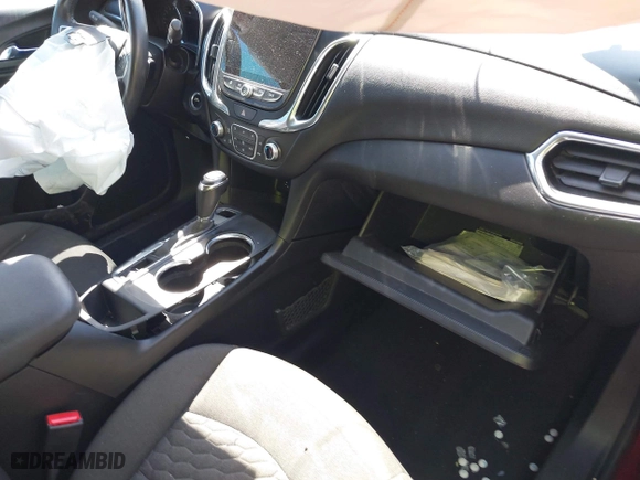 2018 Chevrolet Equinox LT with VIN 2GNAXSEV1J6206766, listed as a IAAI auction lot 41875776 with 135,105 mi miles. Bid and sale history available at carsss.com. Image 5.