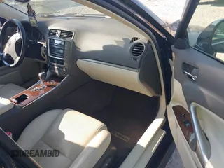 2011 Lexus IS 250 с VIN JTHCF5C22B2034985, выставлен на аукционе IAAI как лот 42651417 с пробегом 180 791 миль миль и . История ставок и продаж доступна на DreamBid. Изображение 5.