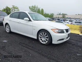 2006 BMW 3 Series 330i with VIN WBAVB33576KR75274, listed as a IAAI auction lot 42199223 with 83,539 mi miles and . Bid and sale history available at carsss.com. Image 1.