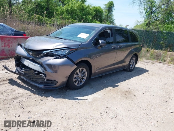 2021 Toyota Sienna LE with VIN 5TDKSKFC4MS004345, listed as a IAAI auction lot 42145140 with 103,544 mi miles and . Bid and sale history available at DreamBid. Image 2.