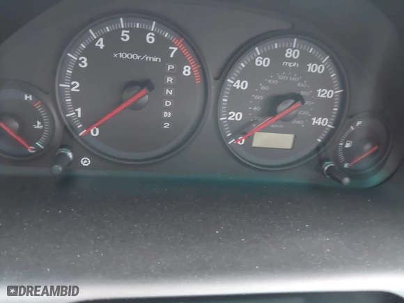 2001 Honda Civic LX with VIN 2HGES16511H554283, listed as a IAAI auction lot 41820187 with 999,999 mi miles. Bid and sale history available at carsss.com. Image 7.