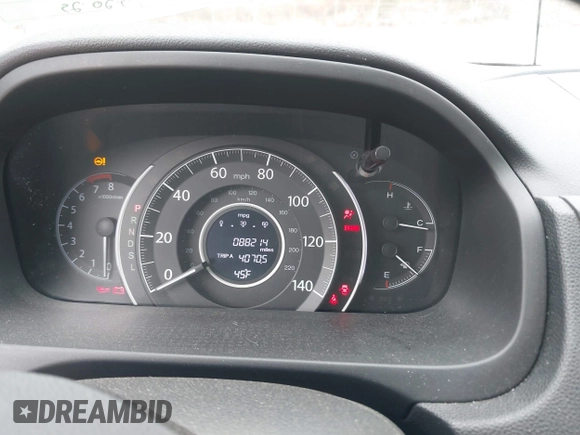 2015 Honda CR-V LX with VIN 2HKRM4H33FH617583, listed as a IAAI auction lot 41805272 with 88,214 mi miles and . Bid and sale history available at DreamBid. Image 7.