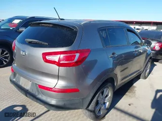 2013 Kia Sportage LX with VIN KNDPB3A2XD7406973, listed as a IAAI auction lot 41740511 with 192613 miles. Bid and sale history available at carsss.com. Image 4.