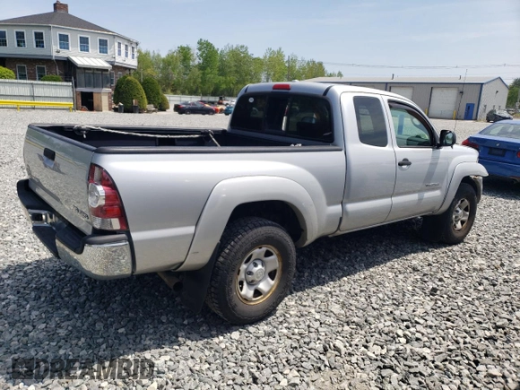 2010 Toyota Tacoma z VIN 5TEUU4EN5AZ728884, wystawiony jako Copart lot #56684525 z przebiegiem 142 230 mil mil oraz Czysty tytuł • Clean title. Historia ofert i sprzedaży dostępna na DreamBid. Obrazek 3.