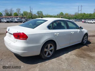 2012 Volkswagen Passat SE w/Sunroof with VIN 1VWBH7A39CC097668, listed as a IAAI auction lot 42100044 with 126,637 mi miles. Bid and sale history available at carsss.com. Image 4.
