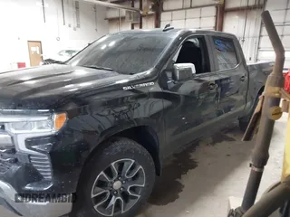2024 Chevrolet Silverado 1500 LT with VIN 1GCPDKEKXRZ219744, listed as a IAAI auction lot 41039831 with 23,153 mi miles. Bid and sale history available at carsss.com. Image 17.