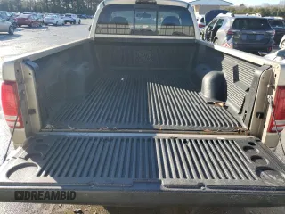 2002 Dodge Dakota with VIN 1B7FL16XX2S702359, listed as a Copart auction lot 43026735 with 103,633 mi miles and Salvage Title. Bid and sale history available at carsss.com. Image 10.