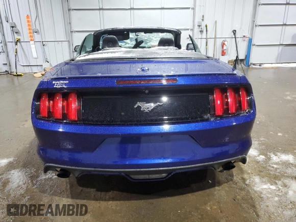 2015 Ford Mustang EcoBoost Premium z VIN 1FATP8UH2F5387031, wystawiony jako Copart lot #46362525 z przebiegiem Nie podano mil oraz Szkoda całkowita • Salvage title. Historia ofert i sprzedaży dostępna na DreamBid. Obrazek 6.