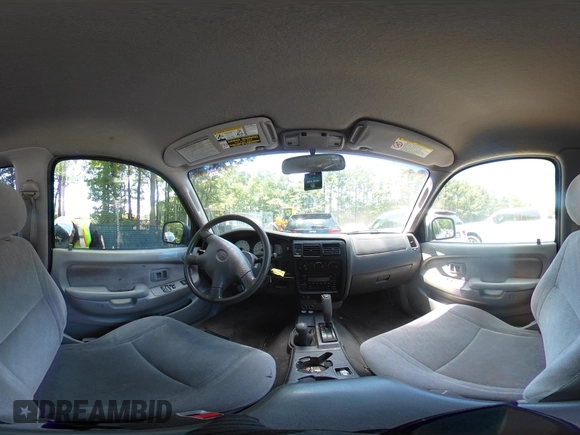 2004 Toyota Tacoma z VIN 5TEWN72N94Z356921, wystawiony jako IAAI lot #42541585 z przebiegiem 215 700 mil mil oraz . Historia ofert i sprzedaży dostępna na DreamBid. Obrazek 18.