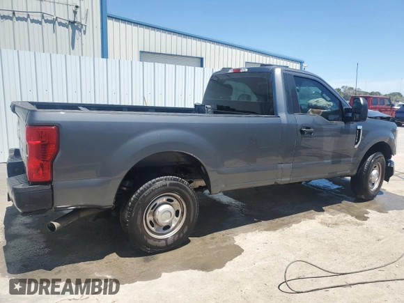 2022 Ford F-350 XL with VIN 1FTRF3A64NEG44654, listed as a Copart auction lot 51297344 with 29,028 mi miles and Non repairable. Bid and sale history available at DreamBid. Image 3.