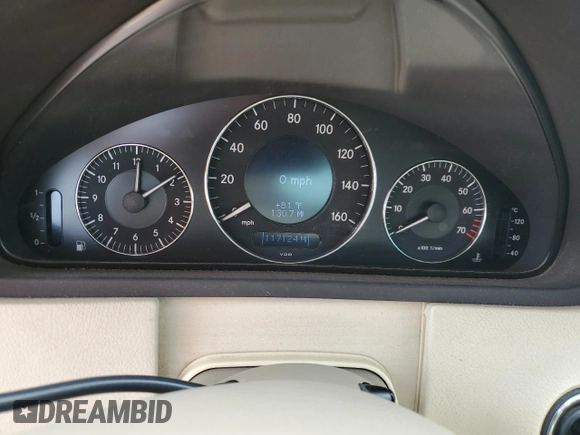 2006 Mercedes-Benz CLK-Class 3.5L with VIN WDBTK56G26T069271, listed as a Copart auction lot 52191604 with 117,124 mi miles and Salvage Title. Bid and sale history available at carsss.com. Image 9.