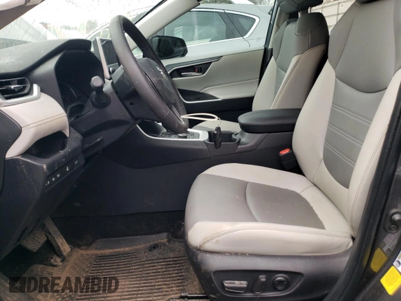 2024 Toyota RAV4 Hybrid XLE Premium with VIN 4T3B6RFV9RU155329, listed as a Copart auction lot 46131295 with 47,961 mi miles and Salvage Title. Bid and sale history available at DreamBid. Image 7.