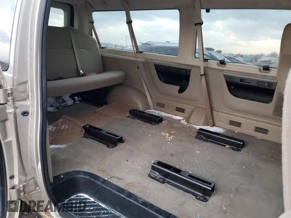 2011 Ford Econoline Passenger XL with VIN 1FBNE3BL4BDA40775, listed as a Copart auction lot 43812945 with Not Provided miles and Salvage Title. Bid and sale history available at carsss.com. Image 10.