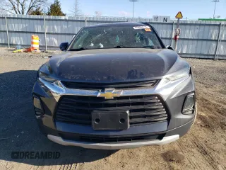 2021 Chevrolet Blazer LT z VIN 3GNKBHRS6MS516178, wystawiony jako Copart lot #45988215 z przebiegiem 75 000 mil mil oraz Nie do naprawy. Historia ofert i sprzedaży dostępna na DreamBid. Obrazek 5.