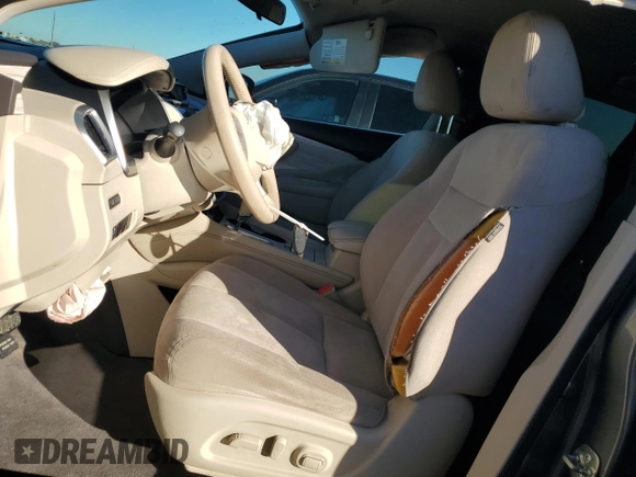 2016 Nissan Murano SV with VIN 5N1AZ2MG3GN111860, listed as a Copart auction lot 84019324 with 227,368 mi miles and Salvage Title. Bid and sale history available at carsss.com. Image 7.