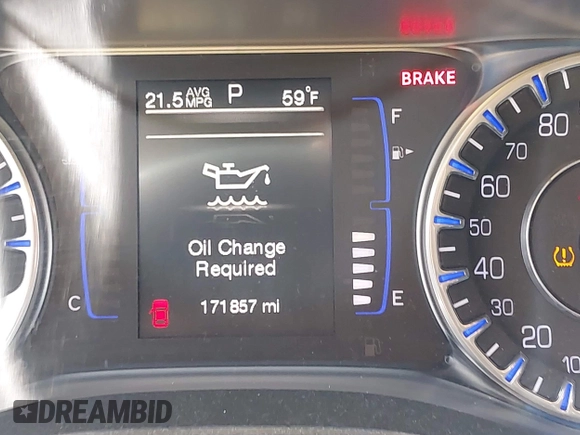 2015 Chrysler 200 Limited with VIN 1C3CCCABXFN564910, listed as a IAAI auction lot 41928479 with 171,857 mi miles. Bid and sale history available at carsss.com. Image 7.