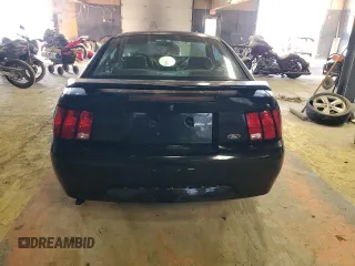 2004 Ford Mustang Standard with VIN 1FAFP40624F171584, listed as a Copart auction lot 45337885 with 0 mi miles and Clean Title. Bid and sale history available at carsss.com. Image 6.
