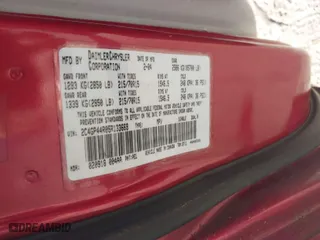 2005 Chrysler Town & Country LX with VIN 2C4GP44R05R133669, listed as a IAAI auction lot 41844357 with 321,419 mi miles. Bid and sale history available at carsss.com. Image 9.