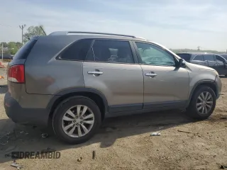 2011 Kia Sorento LX with VIN 5XYKT4A21BG067081, listed as a Copart auction lot 54592685 with 182,589 mi miles and Clean Title. Bid and sale history available at carsss.com. Image 3.