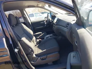 2023 Honda Ridgeline Sport z VIN 5FPYK3F12PB030134, wystawiony jako IAAI lot #41645659 z przebiegiem 17 198 mil mil oraz . Historia ofert i sprzedaży dostępna na DreamBid. Obrazek 5.