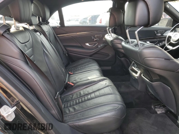 2017 Mercedes-Benz S 550 z VIN WDDUG8FB7HA324174, wystawiony jako Copart lot #79862674 z przebiegiem 157 624 mil mil oraz Nie do naprawy • Non repairable. Historia ofert i sprzedaży dostępna na DreamBid. Obrazek 10.
