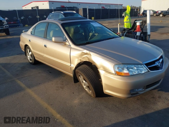 2002 Acura TL with VIN 19UUA566X2A033500, listed as a IAAI auction lot 41787954 with 251,513 mi miles. Bid and sale history available at carsss.com. Image 1.