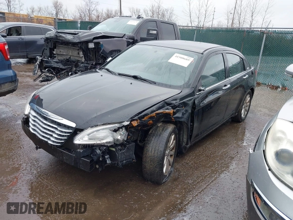 2013 Chrysler 200 Limited with VIN 1C3CCBCG1DN540060, listed as a IAAI auction lot 41508685 with 152,296 mi miles. Bid and sale history available at carsss.com. Image 2.