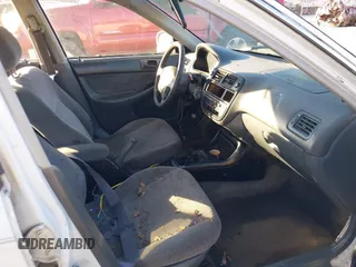 1997 Honda Civic LX with VIN 1HGEJ6571VL028196, listed as a IAAI auction lot 41429128 with 398,114 mi miles. Bid and sale history available at carsss.com. Image 5.