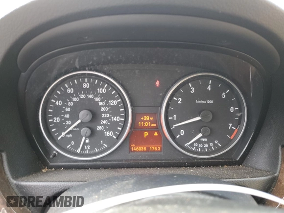 2007 BMW 3 Series 328i with VIN WBAVS13527FX16044, listed as a Copart auction lot 86557174 with 146,036 mi miles and Salvage Title. Bid and sale history available at carsss.com. Image 9.