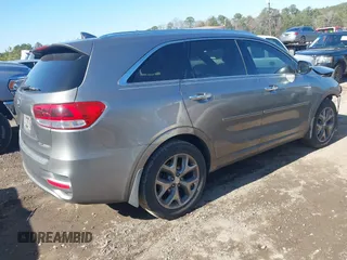2016 Kia Sorento SXL with VIN 5XYPK4A15GG047407, listed as a IAAI auction lot 41492583 with 176,562 mi miles. Bid and sale history available at carsss.com. Image 4.