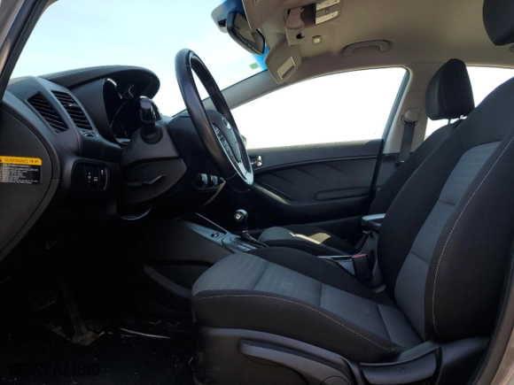 2016 Kia Forte EX with VIN KNAFX4A82G5595252, listed as a Copart auction lot 89169015 with 92,271 mi miles and Salvage Title. Bid and sale history available at carsss.com. Image 7.