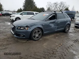 2012 Audi A3 Premium Plus z VIN WAUPEAFM0CA138942, wystawiony jako Copart lot #52907755 z przebiegiem 151 955 mil mil oraz Szkoda całkowita • Salvage title. Historia ofert i sprzedaży dostępna na DreamBid. Obrazek 1.