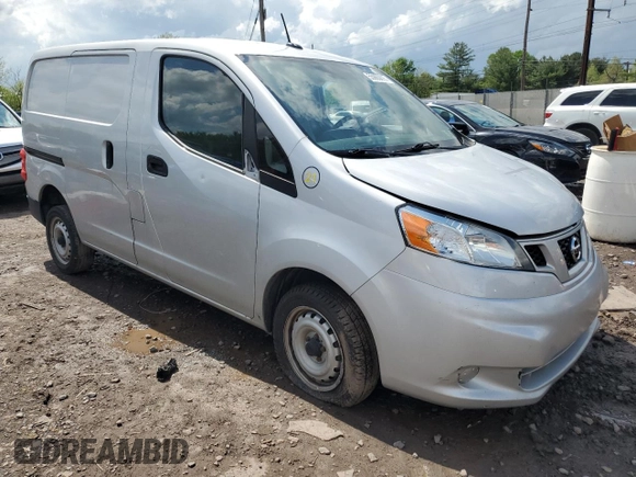 2020 Nissan NV200 SV z VIN 3N6CM0KN0LK696055, wystawiony jako Copart lot #55663805 z przebiegiem 199 185 mil mil oraz Szkoda całkowita • Salvage title. Historia ofert i sprzedaży dostępna na DreamBid. Obrazek 4.