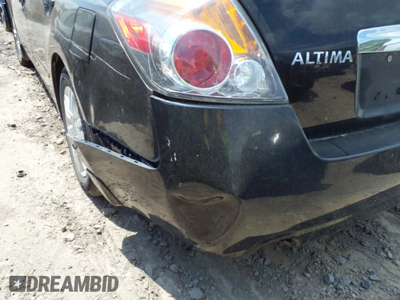 2010 Nissan Altima 2.5 S with VIN 1N4AL2AP0AC173171, listed as a IAAI auction lot 41576933 with 1 mi miles. Bid and sale history available at carsss.com. Image 13.